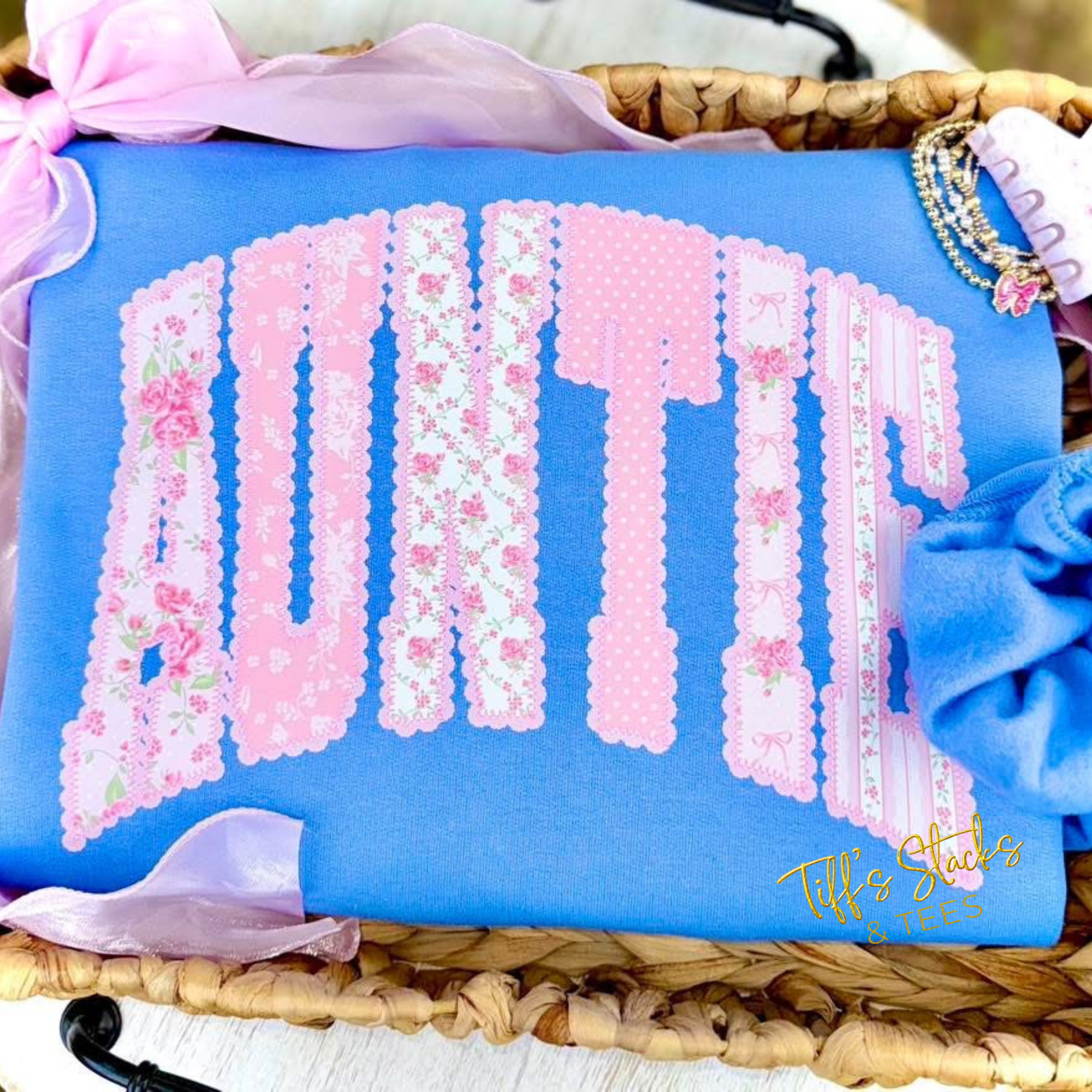 Auntie Fancy Floral