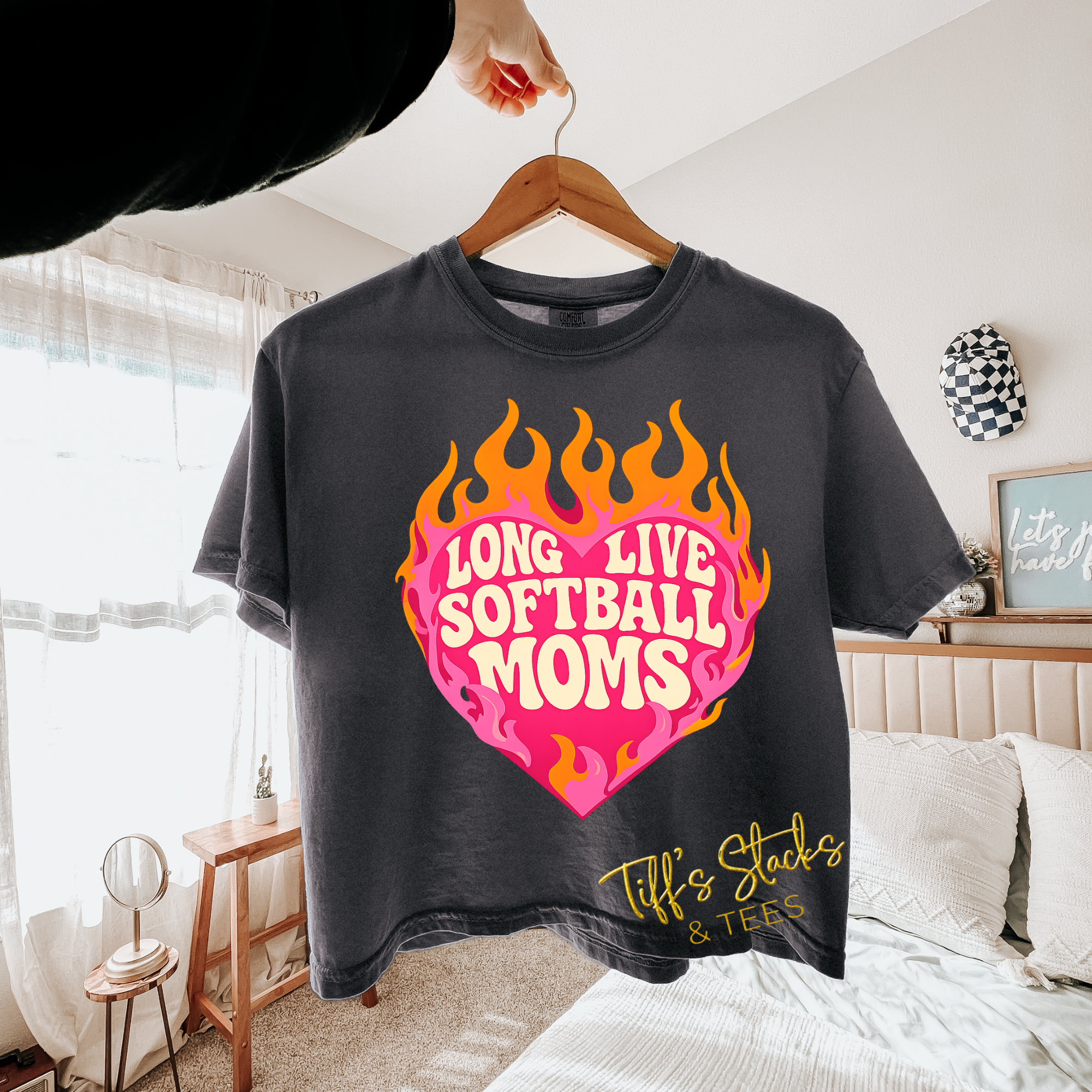 Long Live Softball Moms
