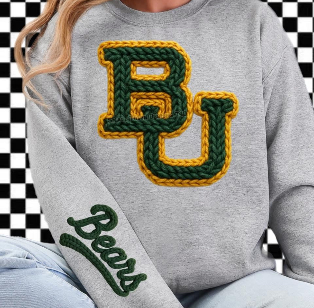 BU w/ Bears on Sleeve Faux Yarn